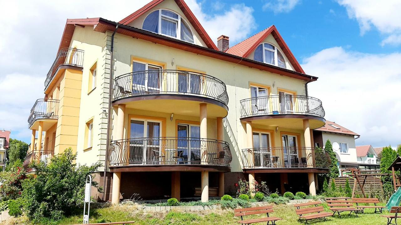 Janosik II Hotel อุสตรอเนียมอร์สเกีย ภายนอก รูปภาพ